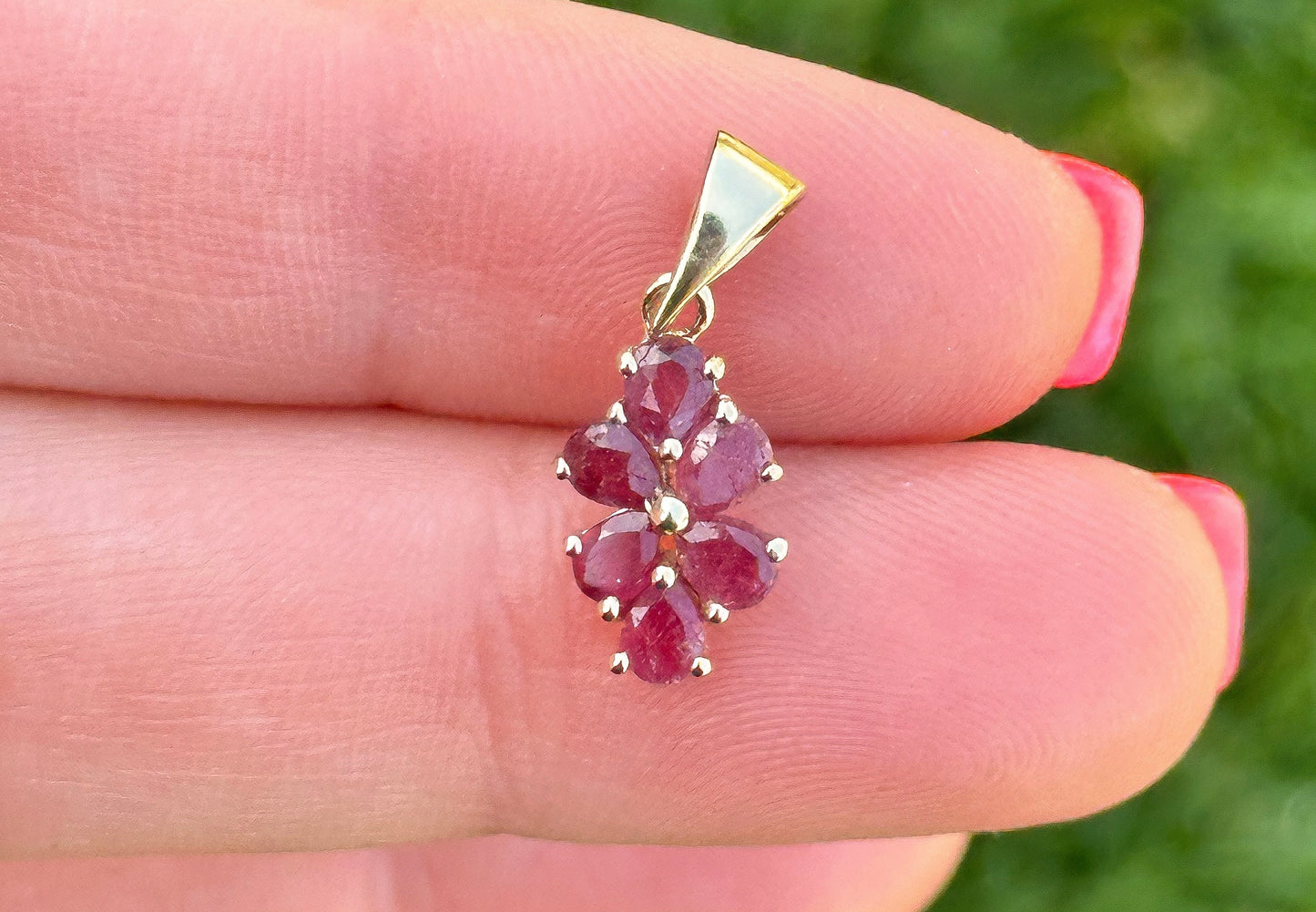 10k Vintage Ruby Cluster Pendant