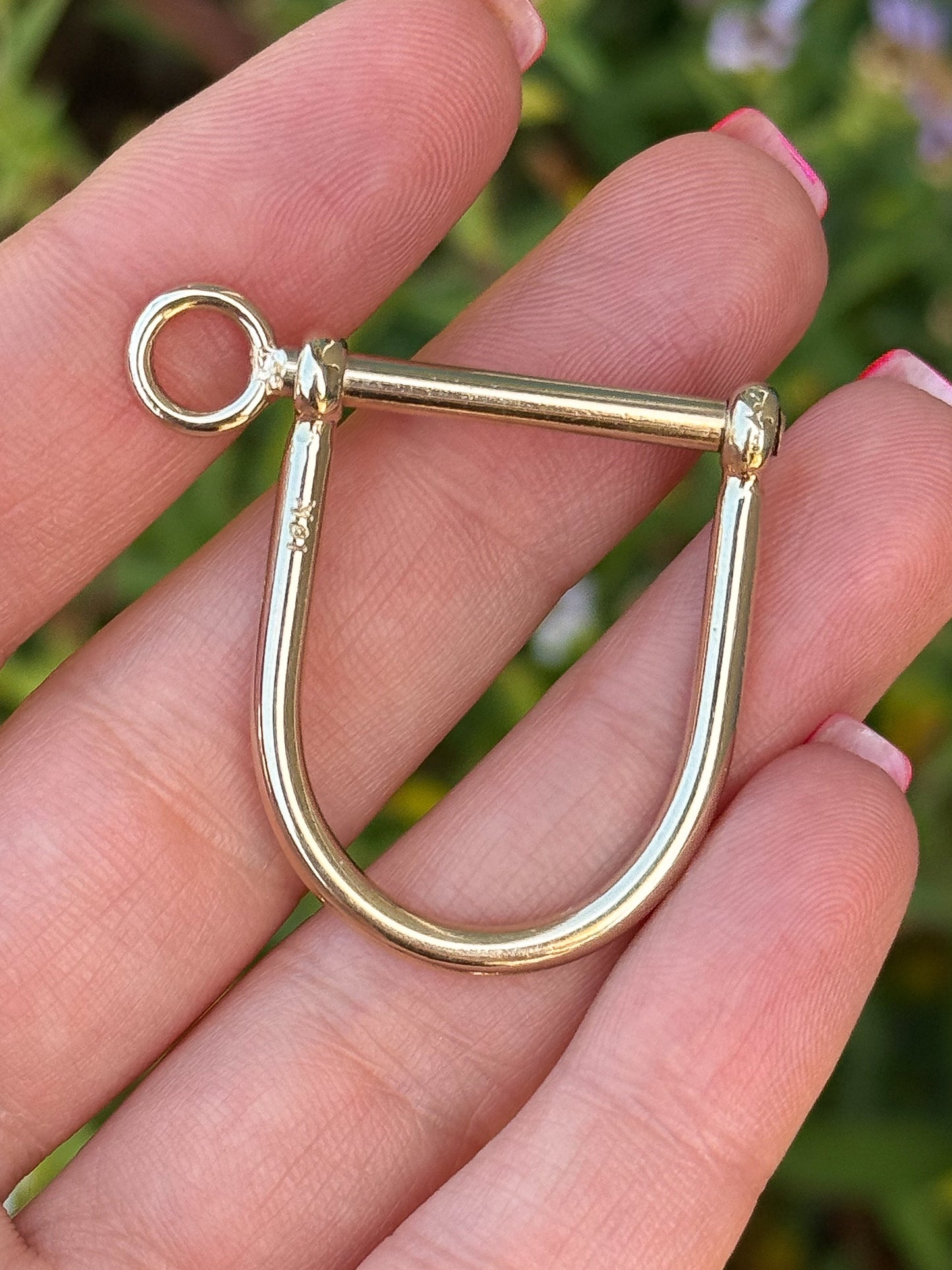 SOLD 10k gold shackle for N