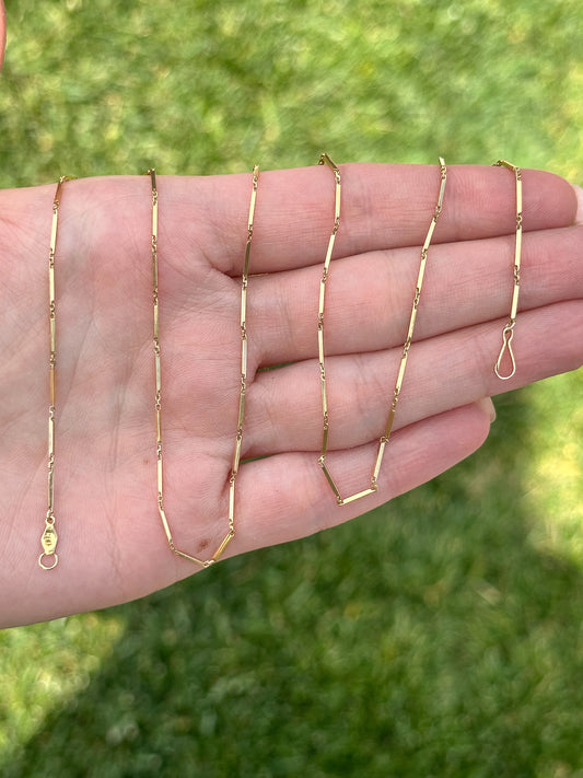 Vintage 18k Bar-link chain with unique clasp - 22.5”