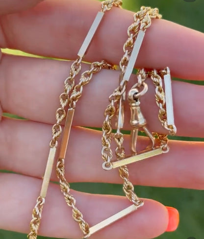 Love-link bar chain Antique 15ct with large dog clip - 24.25”