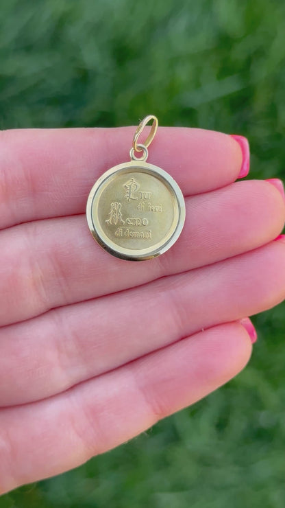 Vintage 18k Unique Augis pendant - by UnoAErre