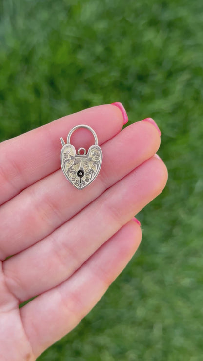 Etched Heart Padlock - Antique 9ct